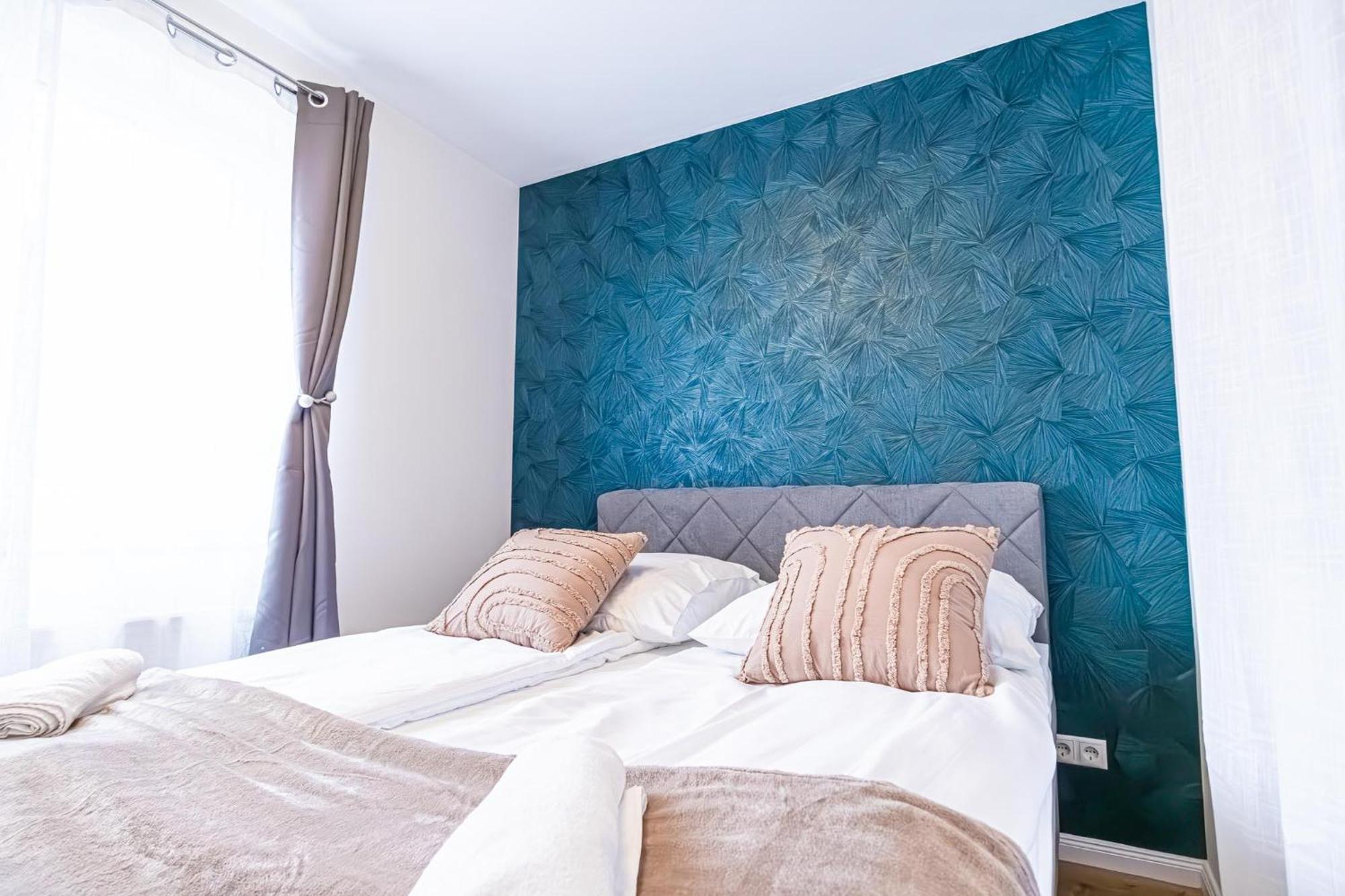 Charming 1Br And 1Lr Apt Modern Design Donaustadt Wien Exteriör bild