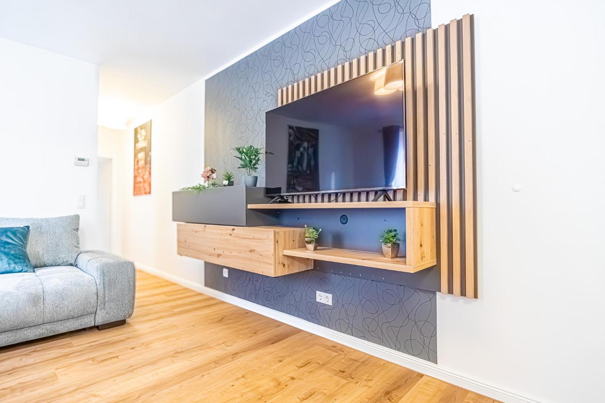 Charming 1Br And 1Lr Apt Modern Design Donaustadt Wien Exteriör bild